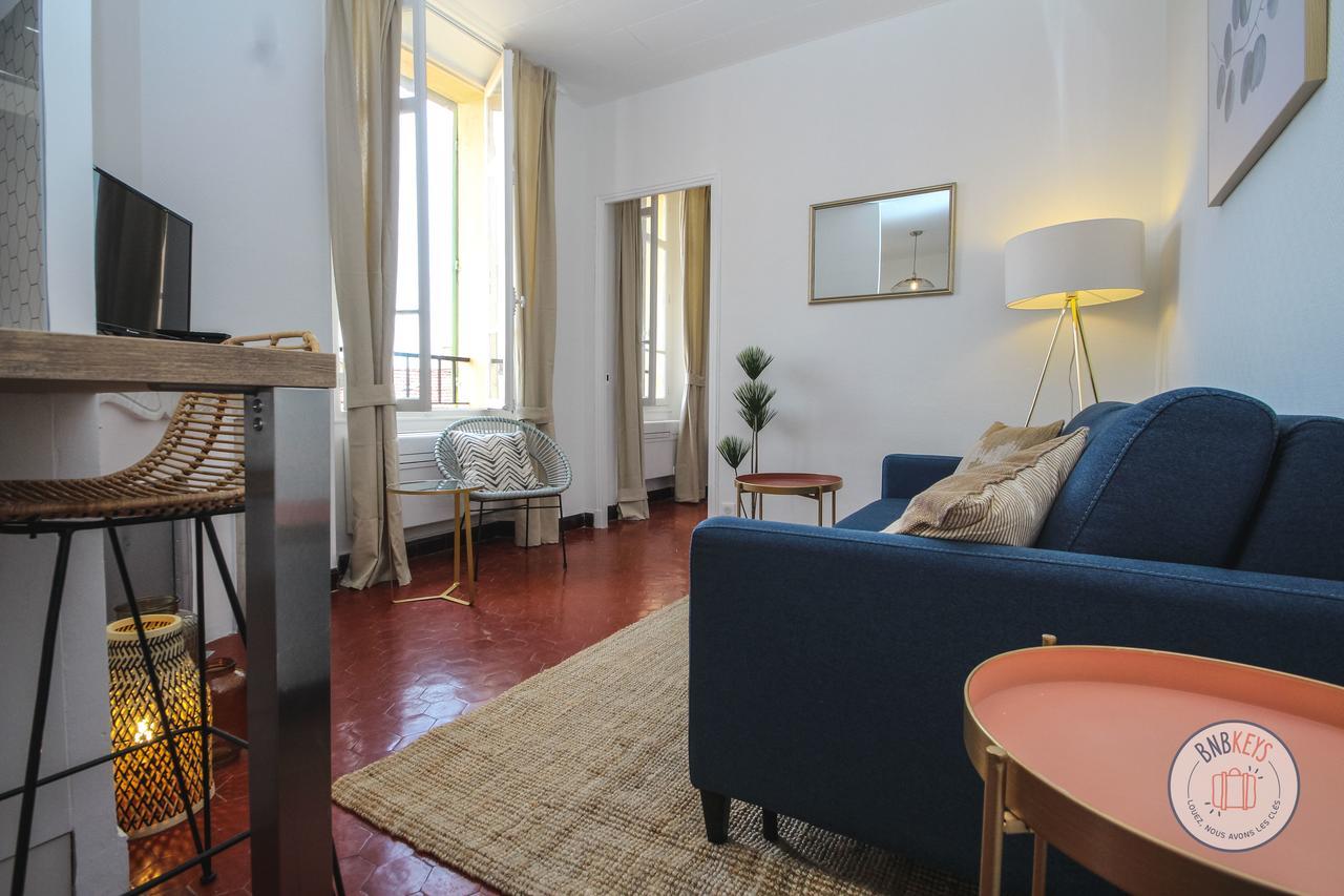 Forville Apartment